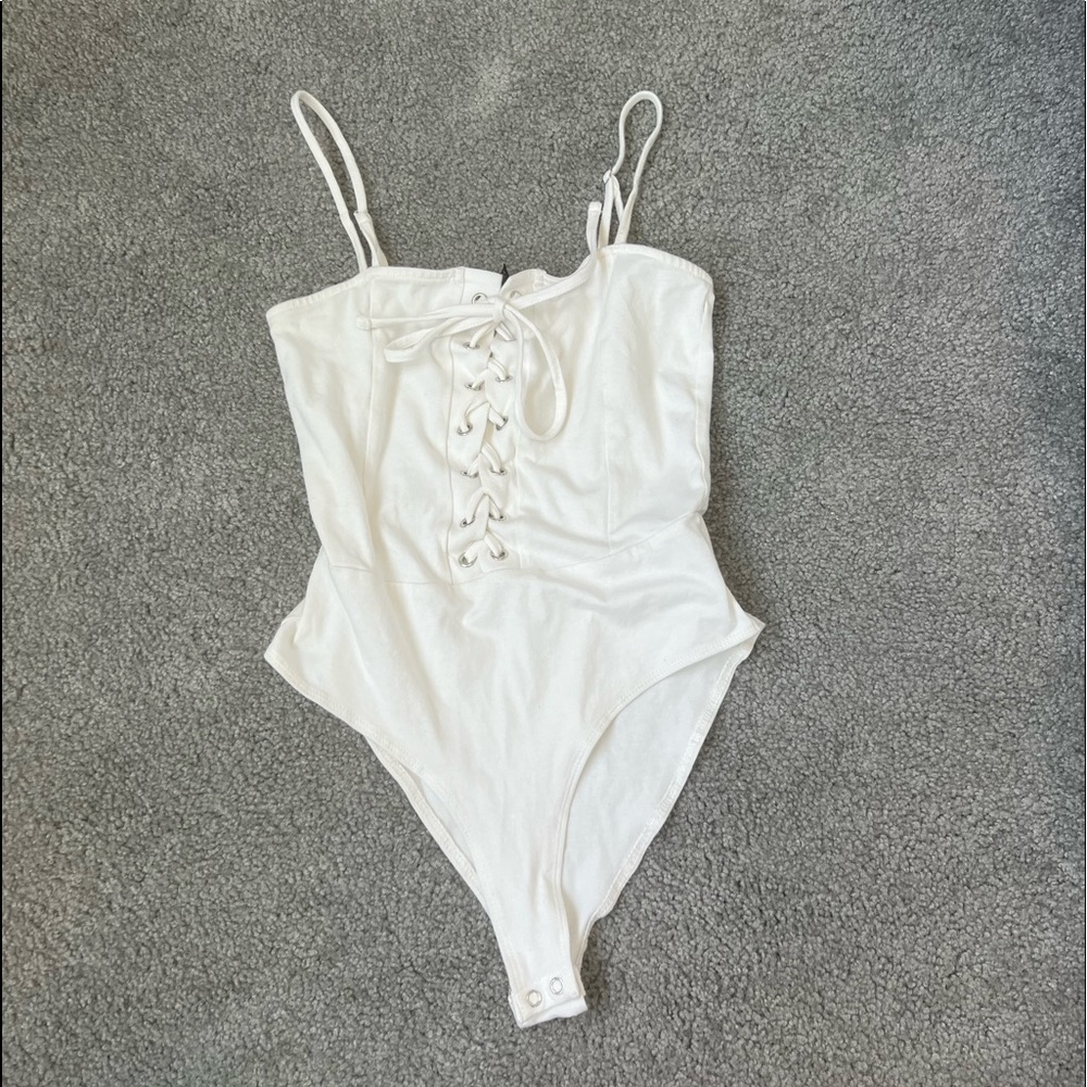 Forever 21 Bodysuit🤍